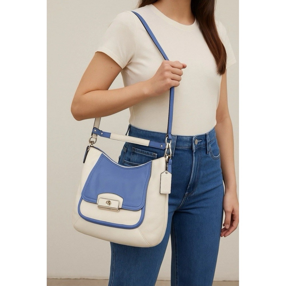 Coach Y2K Vintage Satchel Crescent Hobo Bag Kristin Spectator Blue White Leather